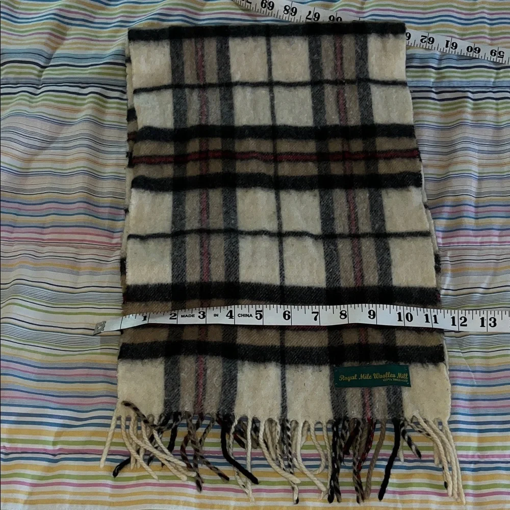 Royal Mile Woolen Mill stylish plaid